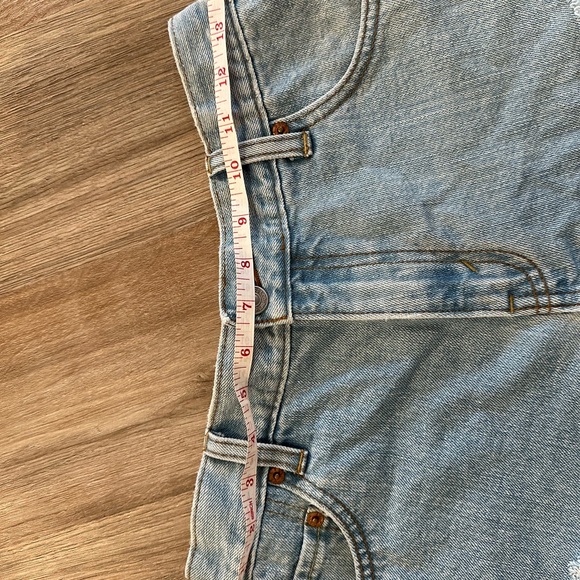 Vintage Levi relaxed shorts 550 size 4 - Picture 4 of 7